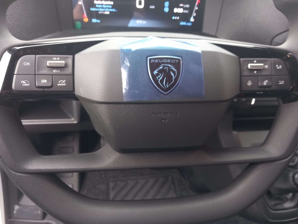 PEUGEOT Expert Expert 1.5 diesel 120cv con PACK SURROUND VIEW - 13