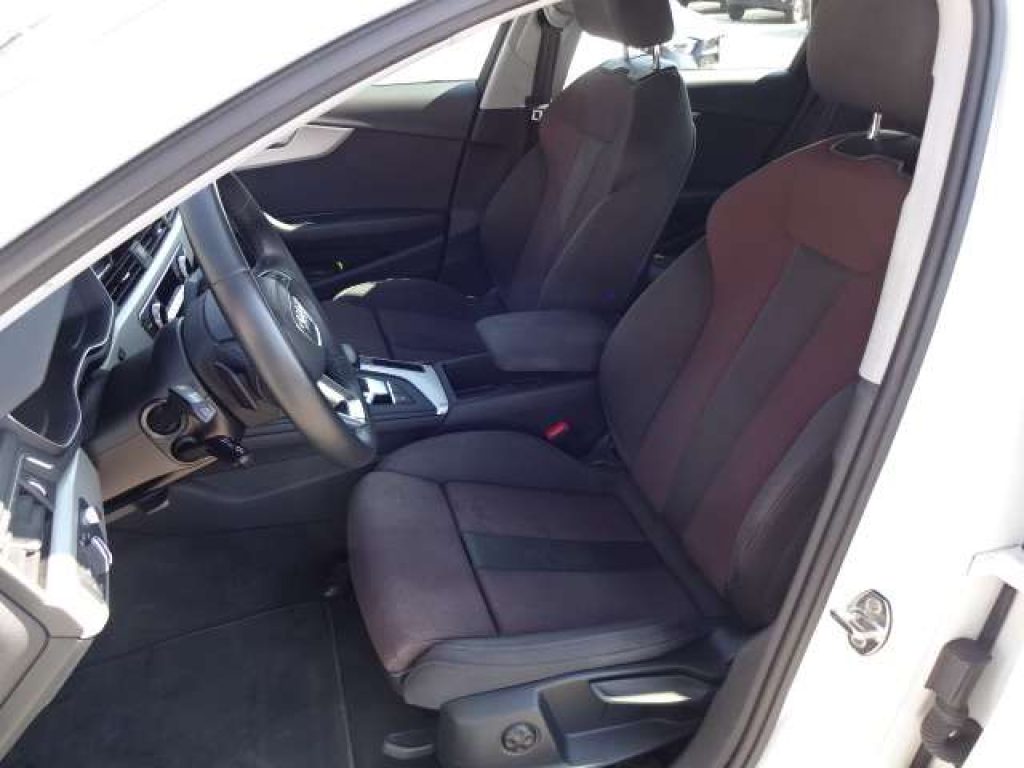 AUDI A4 S- line edition quattro 204cv s-tronic IVA ESPOSTA - 12