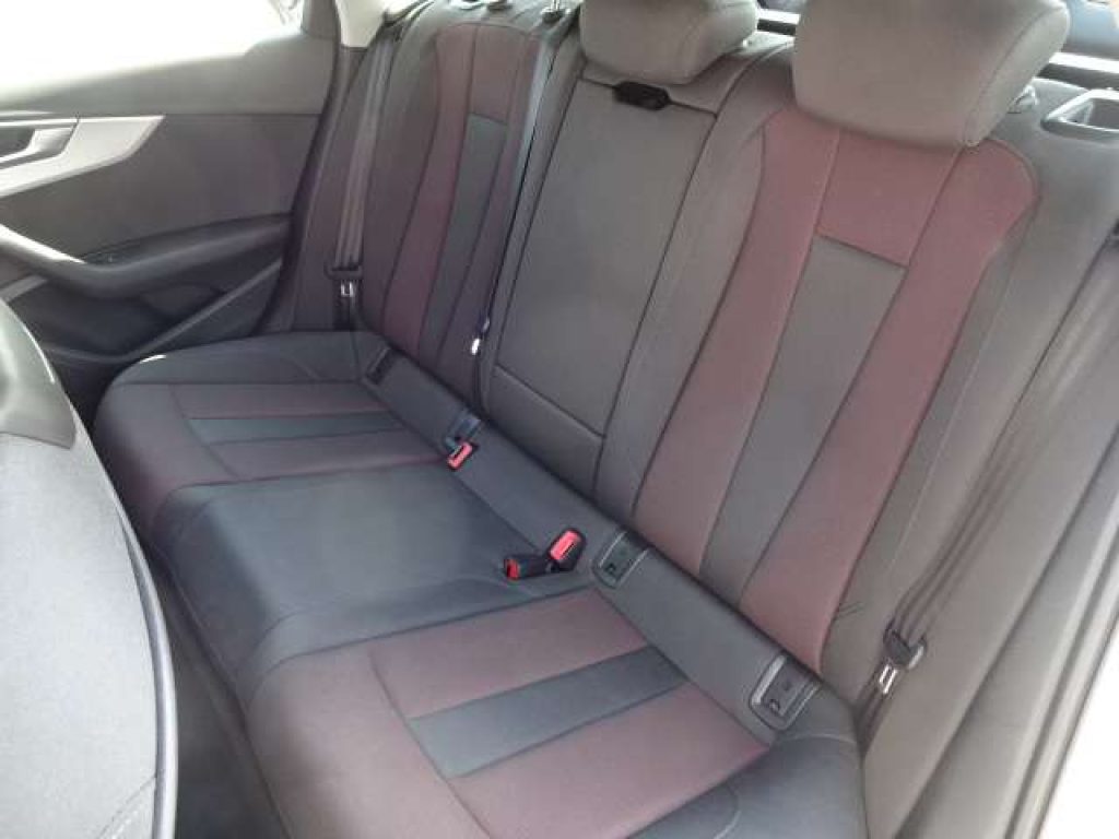 AUDI A4 S- line edition quattro 204cv s-tronic IVA ESPOSTA - 14