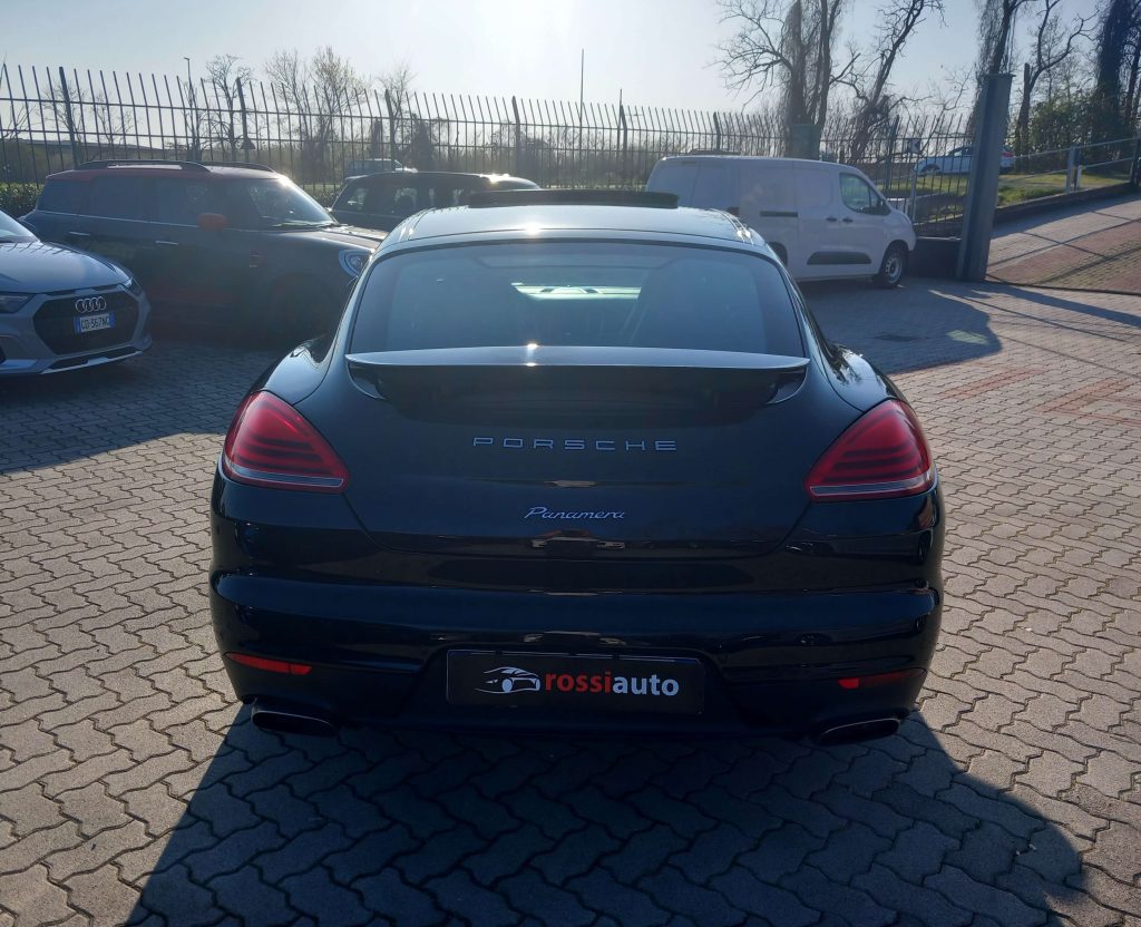 PORSCHE Panamera 3.0 300cv - 5
