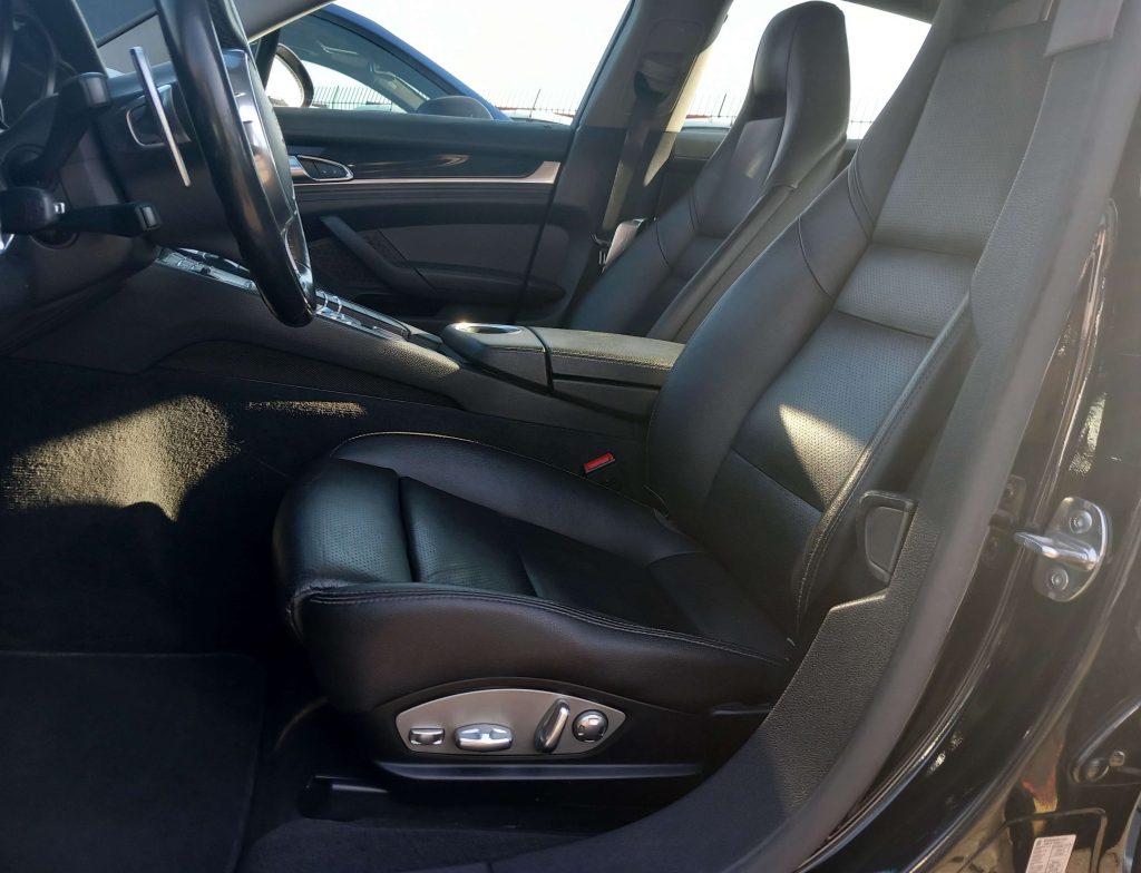 PORSCHE Panamera 3.0 300cv - 12