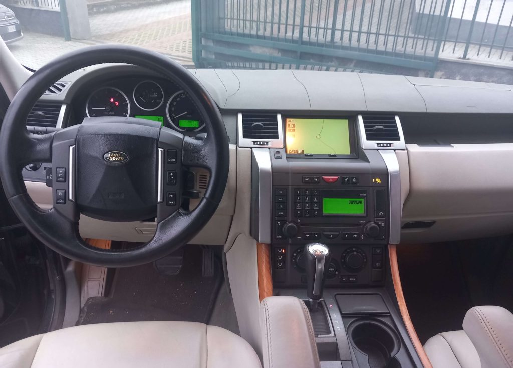 LAND ROVER Range Rover Sport 2.7 tdV6 SE auto - 14