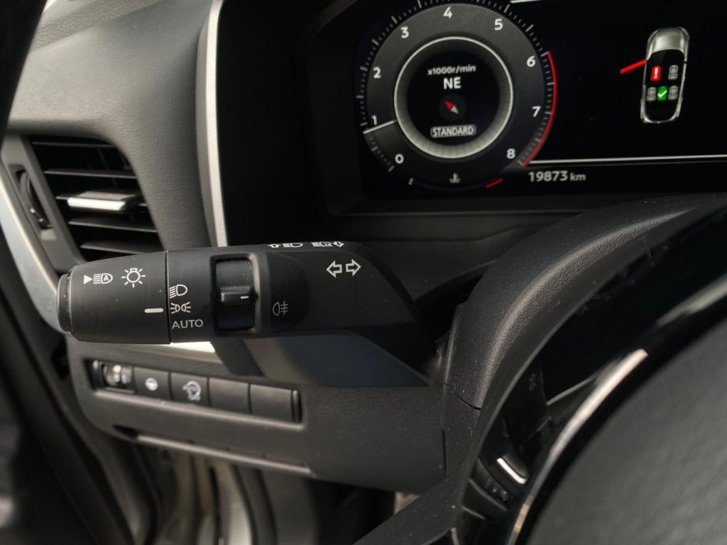 NISSAN Qashqai MHEV 140CV N-Connecta PAGA COME VUOI - 9