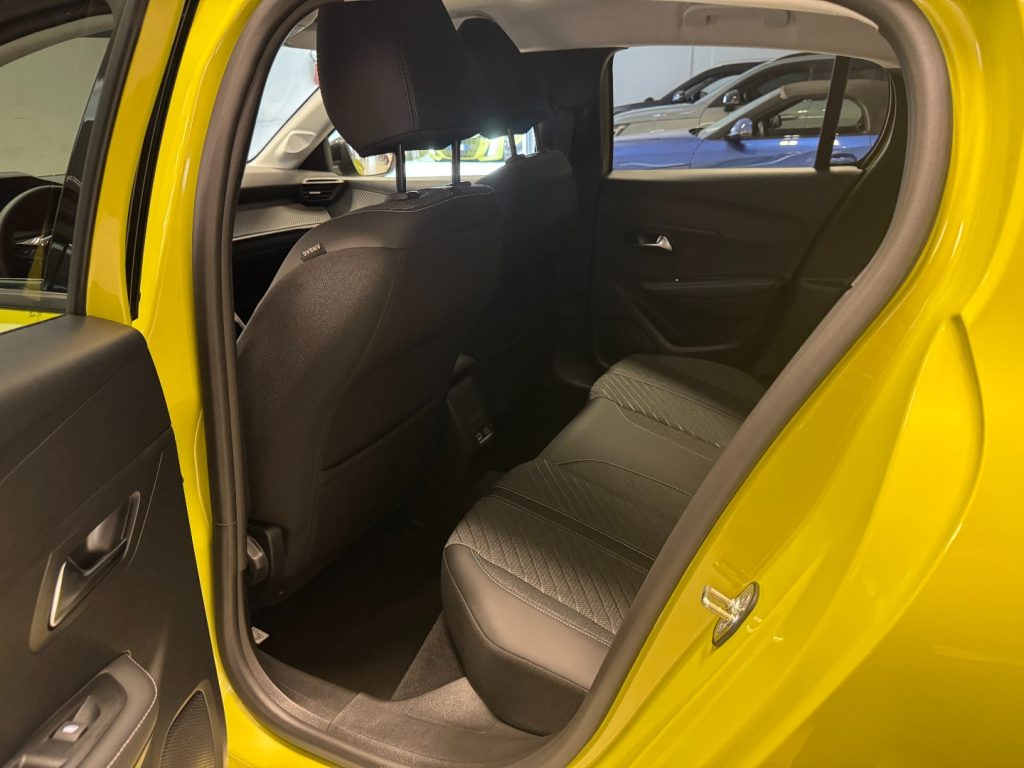 PEUGEOT 208 Hybrid 110 e-DCS6 Allure KM0+VISION PACK+NAVI - 15