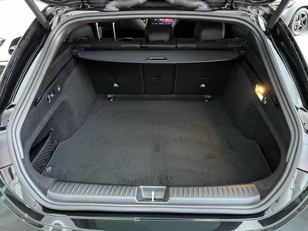 MERCEDES-BENZ CLA 250 + EQ Shooting Brake AMG Line Advanced Plus - 13