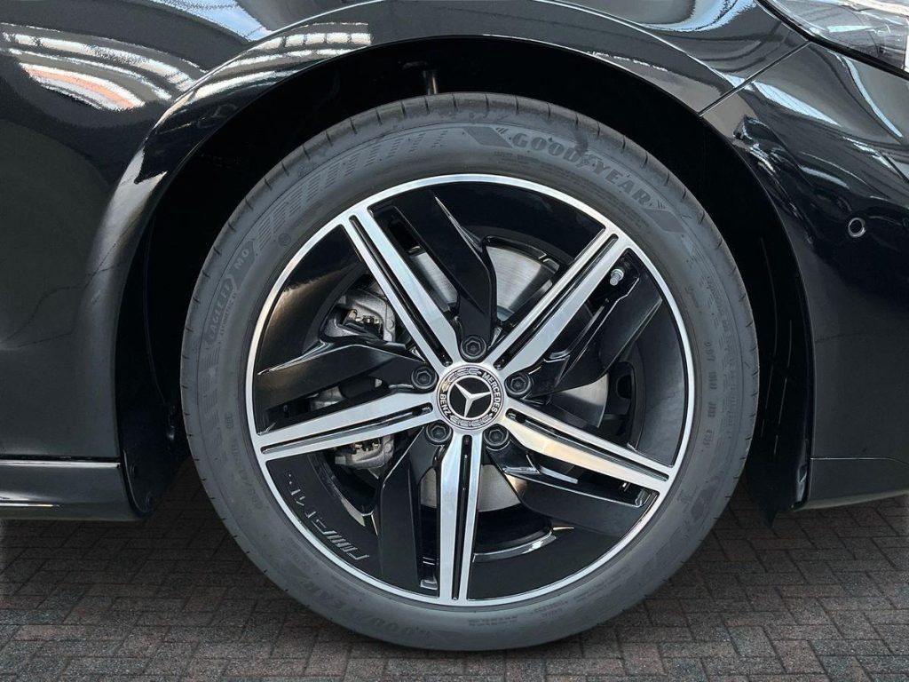 MERCEDES-BENZ CLA 250 + EQ Shooting Brake AMG Line Advanced Plus - 7