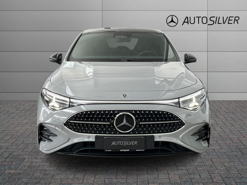 MERCEDES-BENZ CLA 200 4matic AMG Line Premium - 3