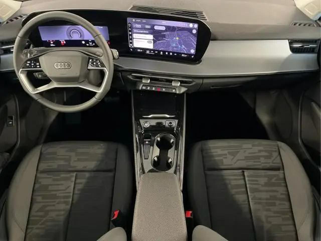 AUDI Q3 SPB TFSI 150 kW S tronic quattro Business - 2