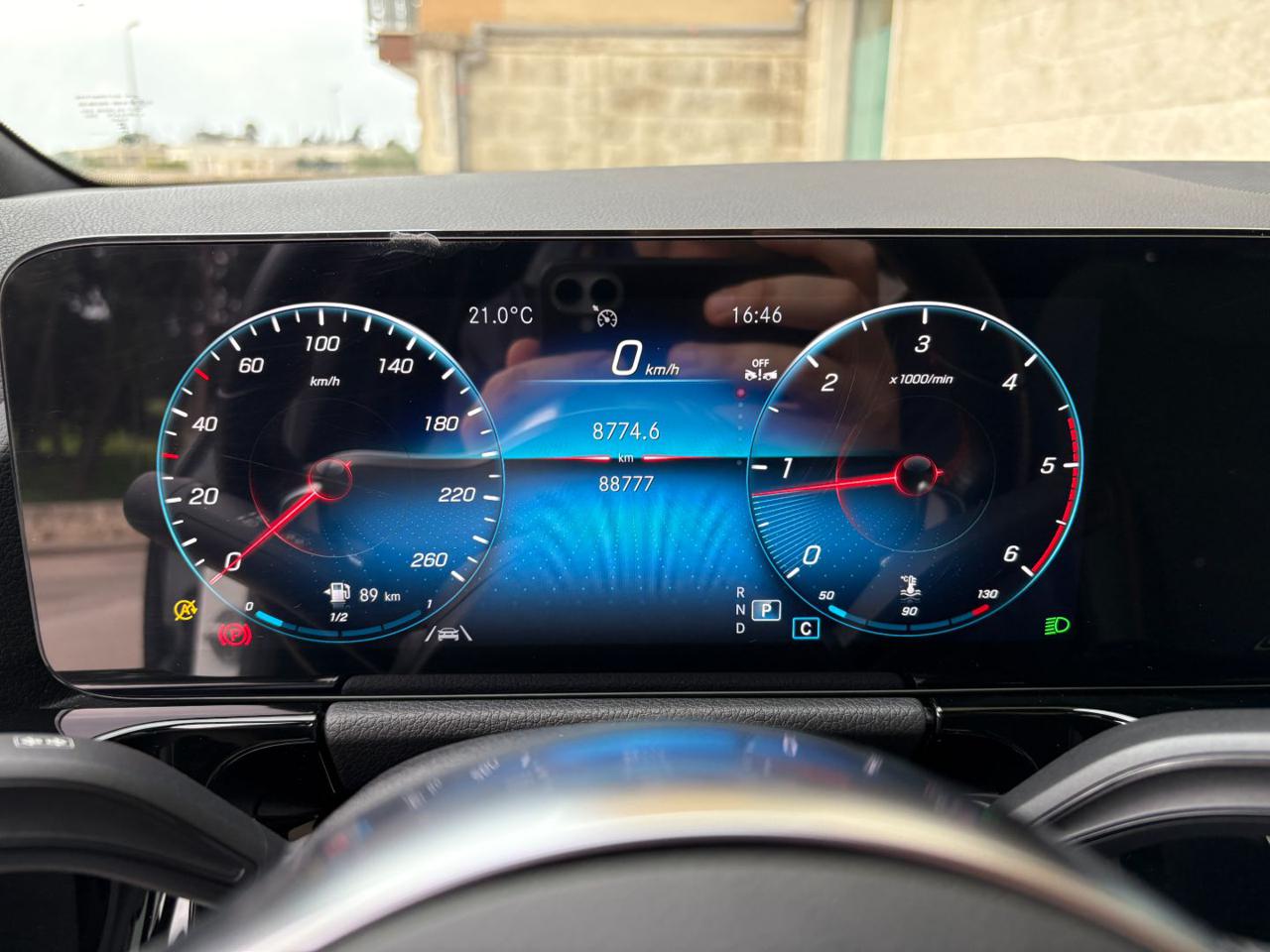 MERCEDES-BENZ GLA 200 d Automatic Premium Amg TETTO-PACK NIGHT - 29