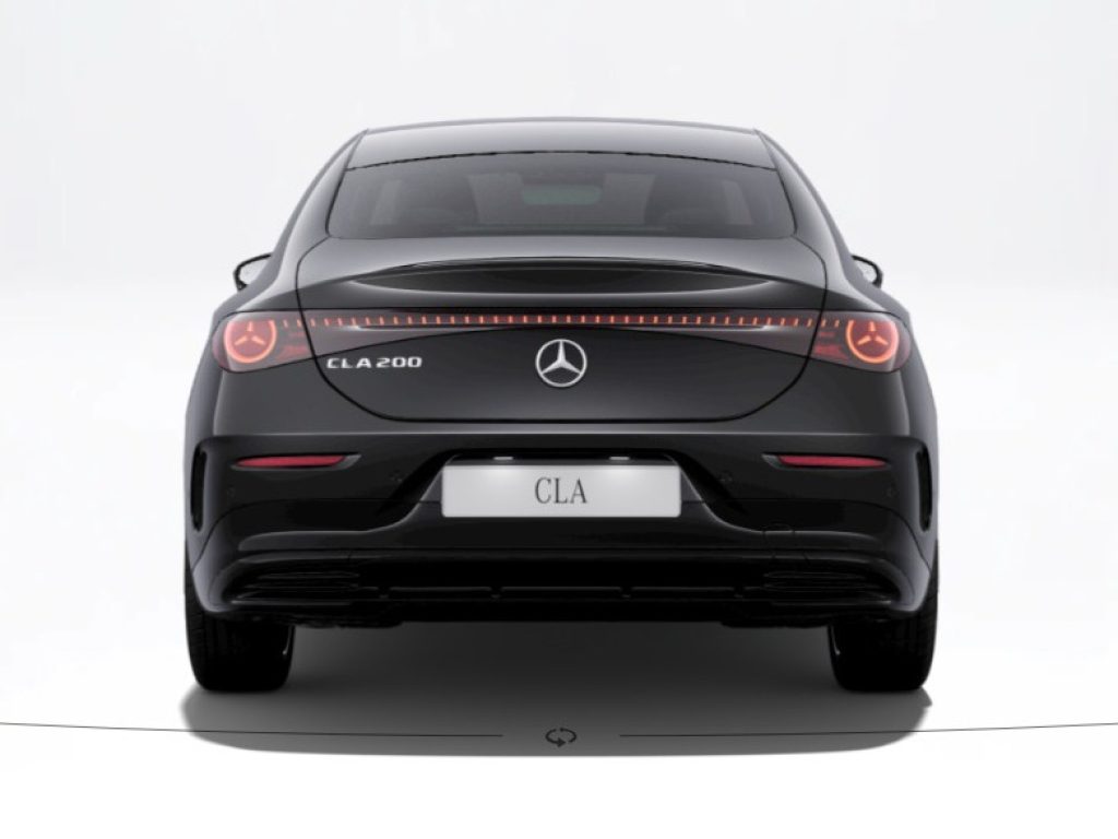 MERCEDES-BENZ CLA 200 AMG Line Premium - 4