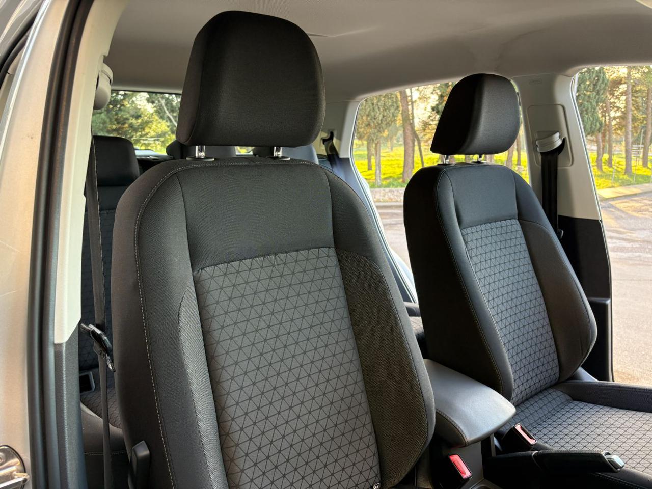 VOLKSWAGEN T-Cross 1.0 TSI 95 CV Style BMT - 9