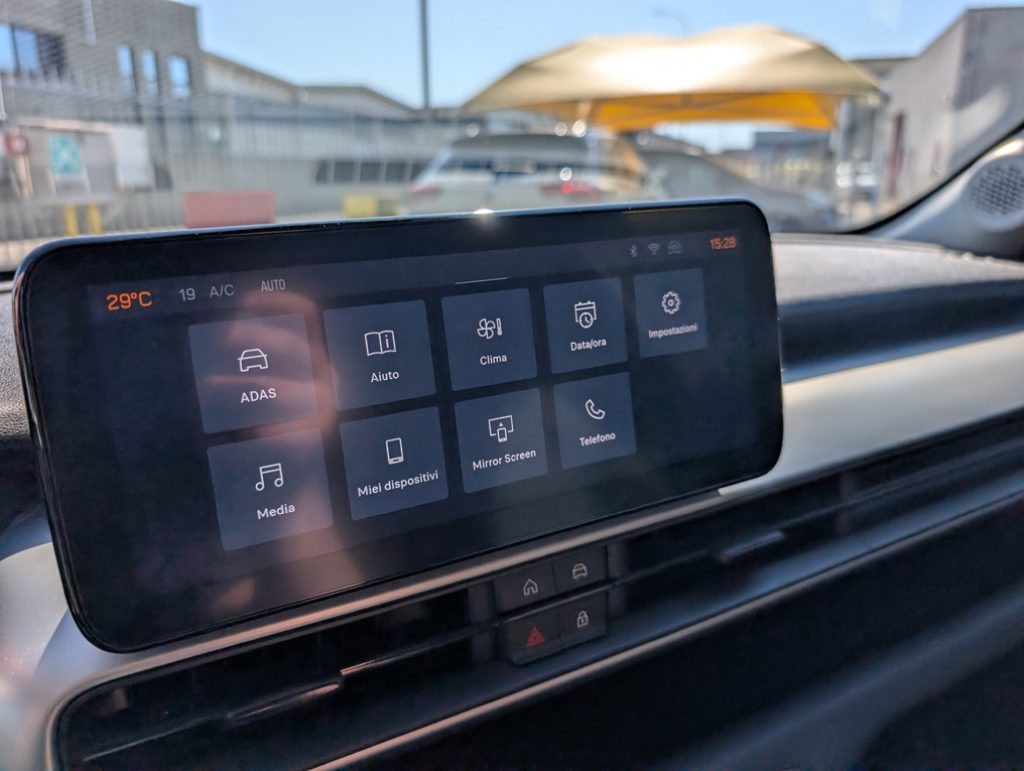 JEEP Avenger 1.2 Turbo 100 CV MHEV Altitude AUTOMATICA - 18