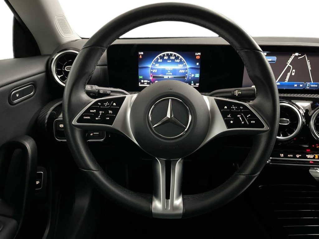 MERCEDES-BENZ CLA 180 d Automatic Shooting Brake Advanced - 10