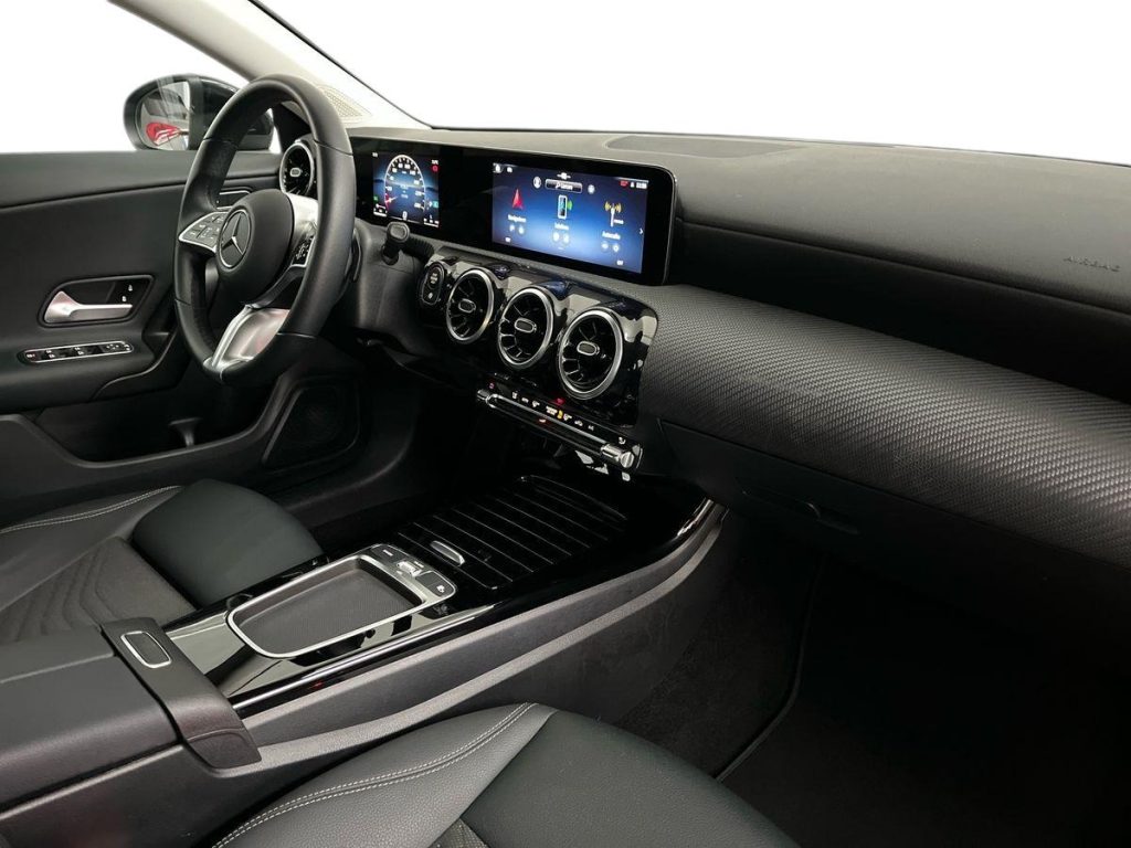 MERCEDES-BENZ CLA 180 d Automatic Shooting Brake Advanced - 15