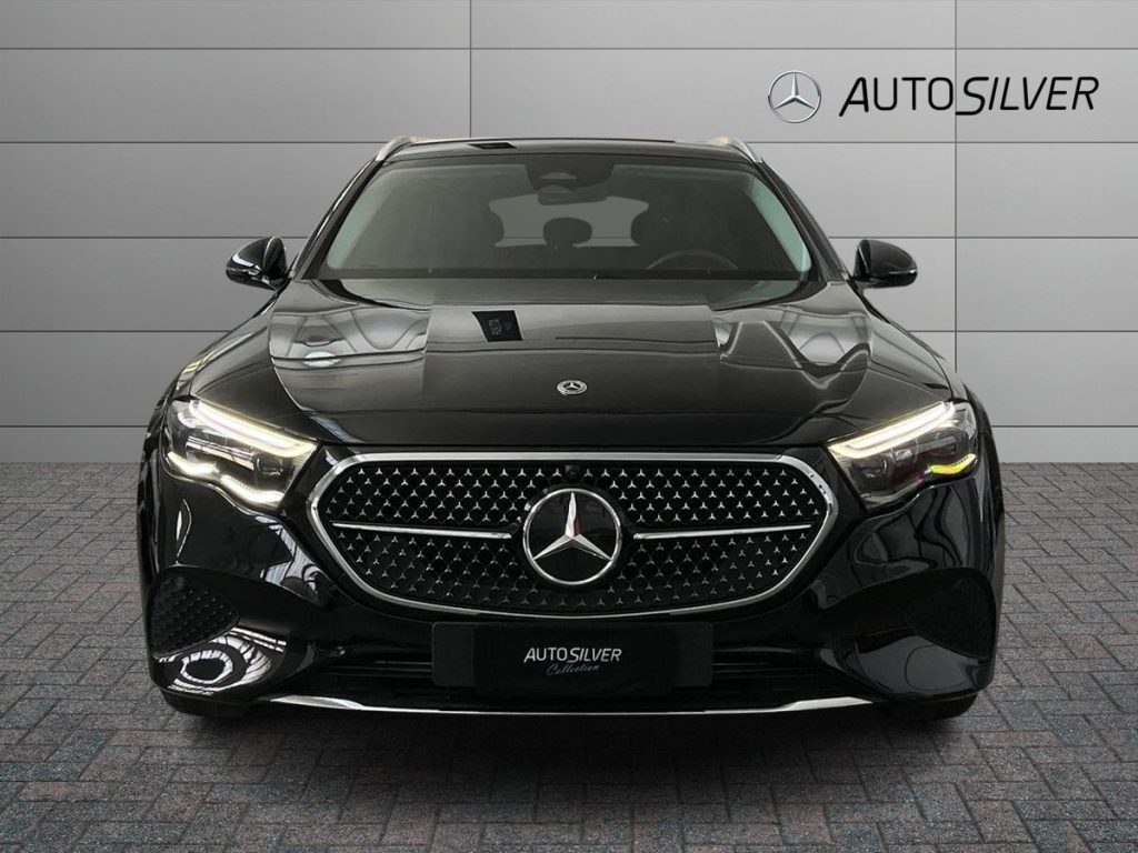 MERCEDES-BENZ E 220 d Mild hybrid 4Matic Advanced Plus - 3
