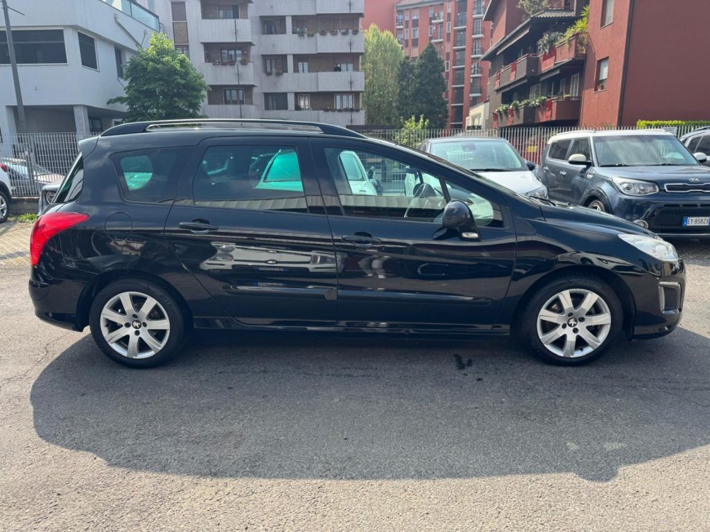 PEUGEOT 308 1.6 8V e-HDi 115CV S&S AUT. SW Sport - 2