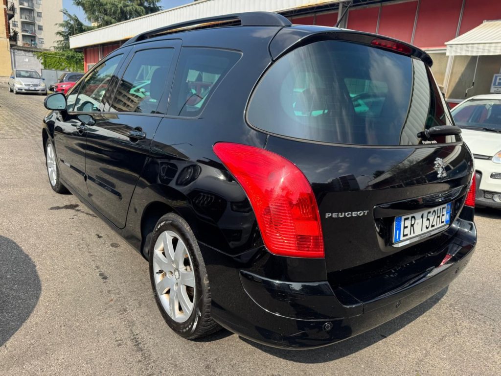 PEUGEOT 308 1.6 8V e-HDi 115CV S&S AUT. SW Sport - 5