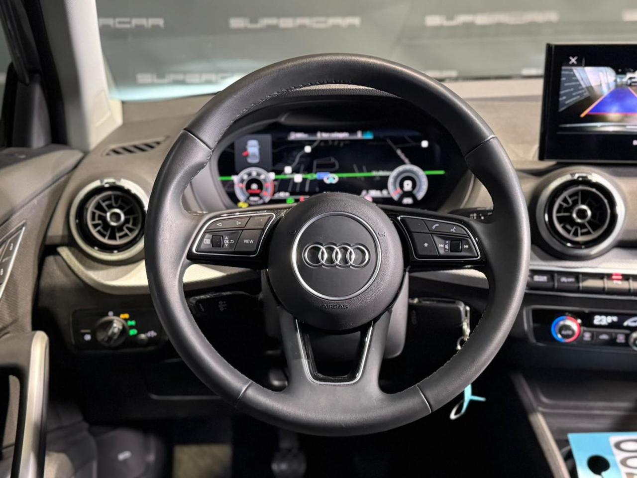 AUDI Q2 30 TDI S line Edition - 11
