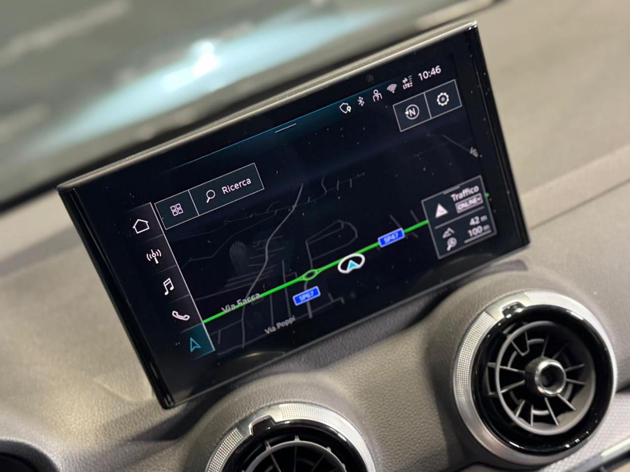 AUDI Q2 30 TDI S line Edition - 15