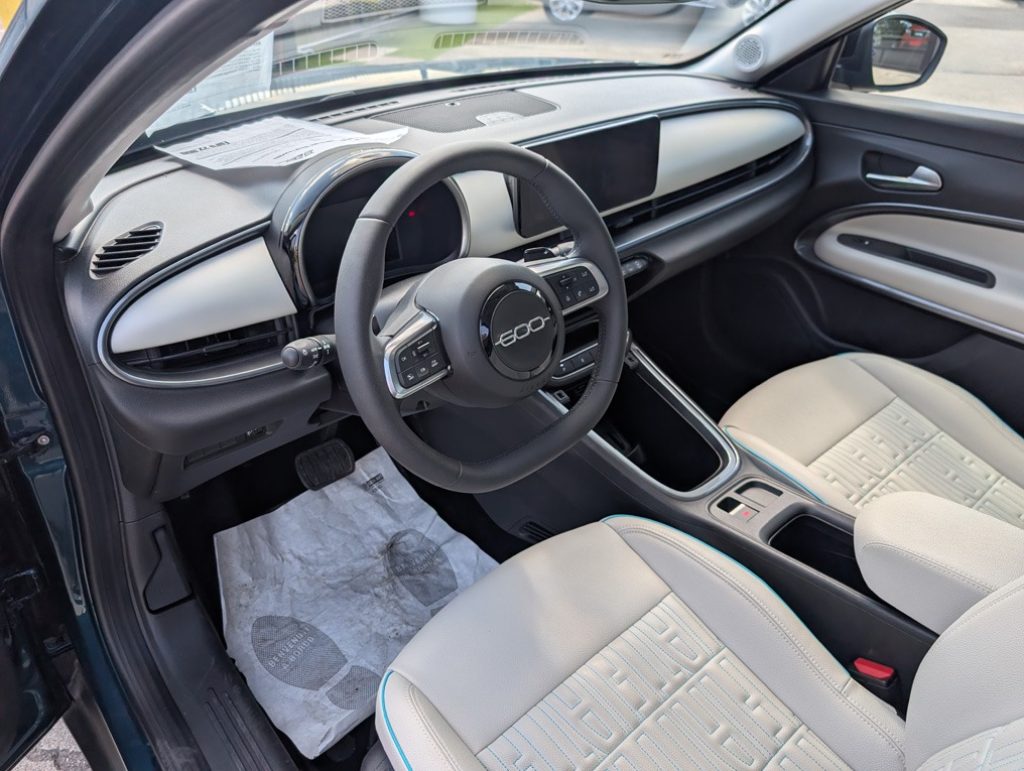 FIAT 600 Hybrid 100 CV DCT MHEV La Prima Aziendale - 27