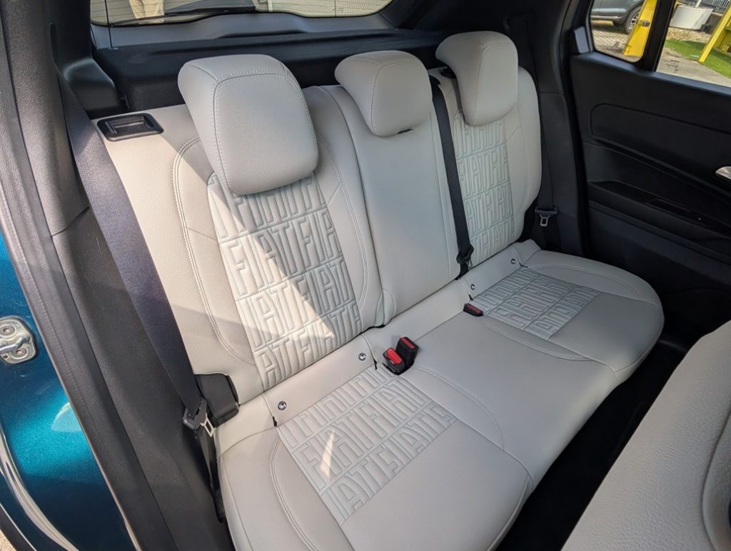 FIAT 600 Hybrid 100 CV DCT MHEV La Prima Aziendale - 30
