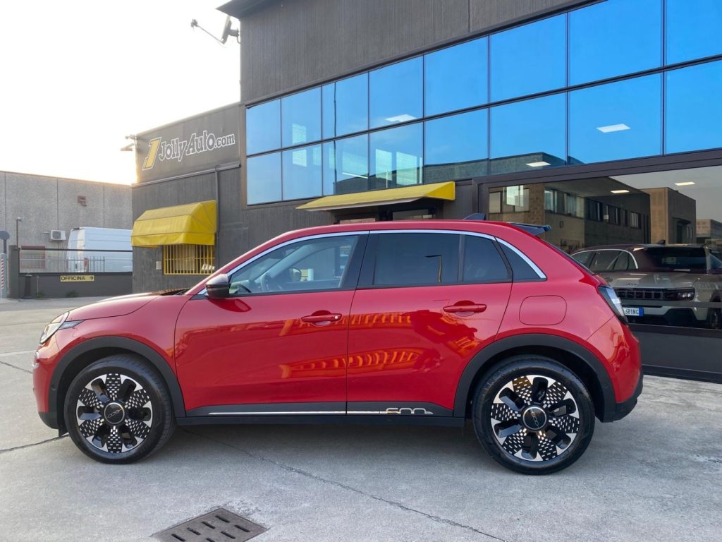 FIAT 600 Hybrid 100 CV DCT MHEV La Prima Aziendale - 2