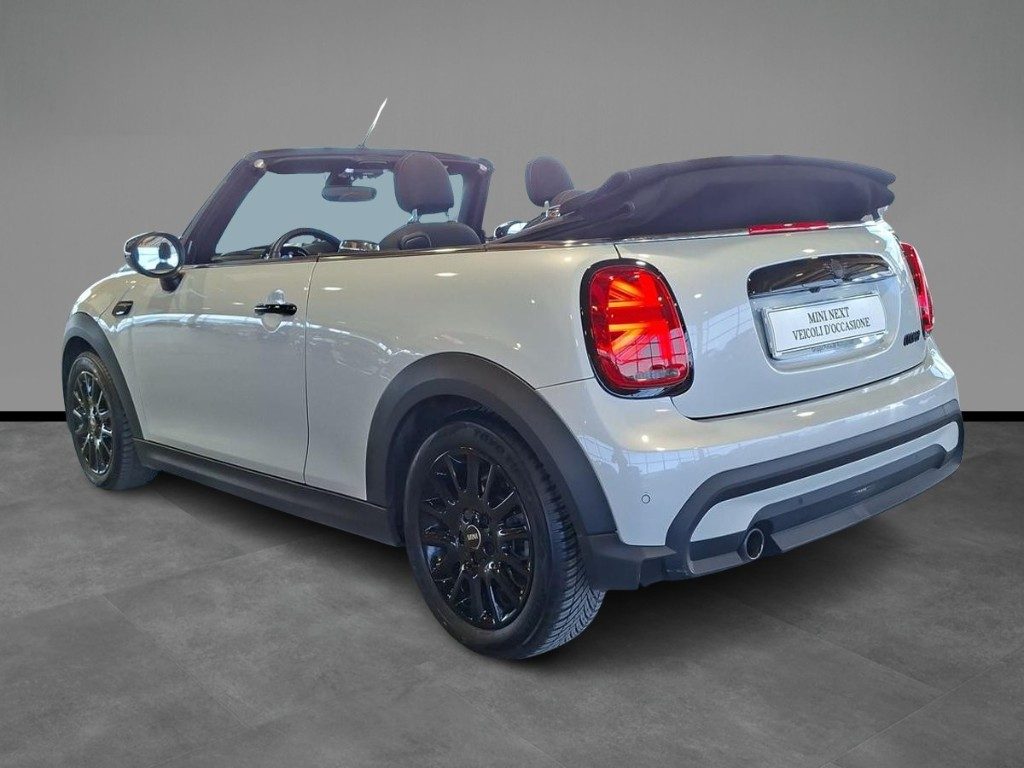 MINI Cabrio 1.5 Cooper Classic Cabrio Aut. - 4
