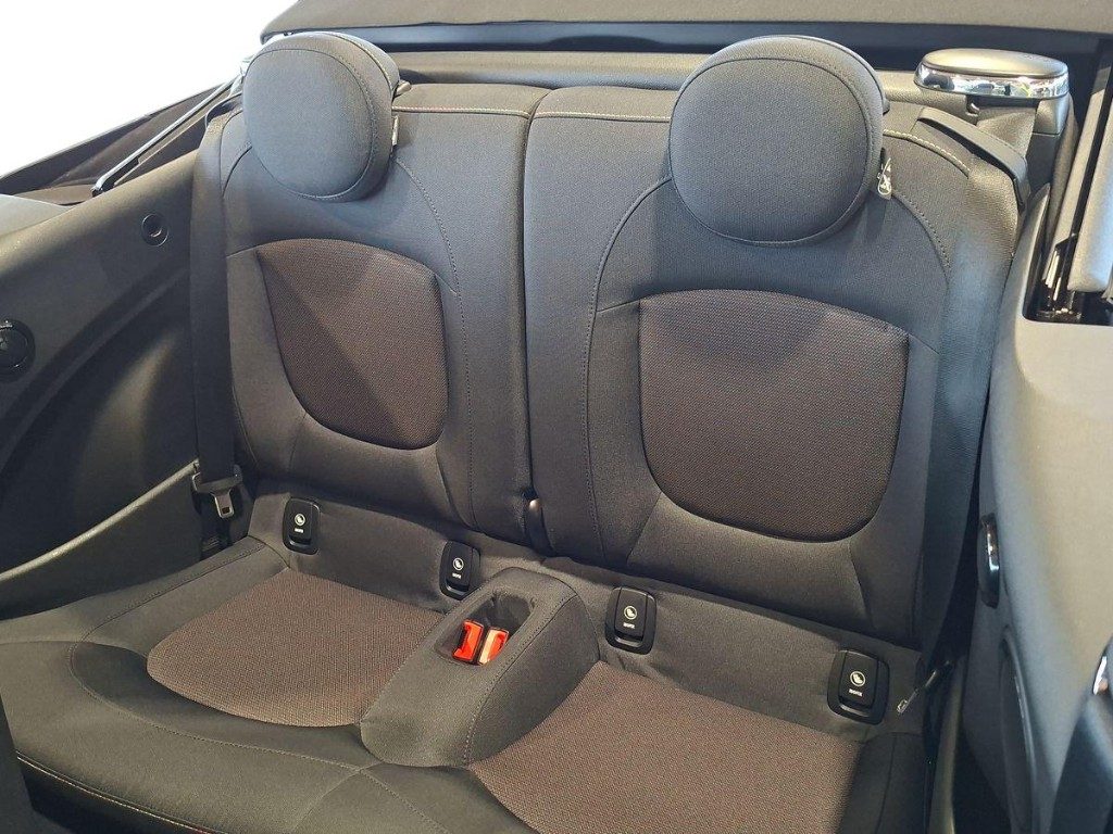 MINI Cabrio 1.5 Cooper Classic Cabrio Aut. - 11