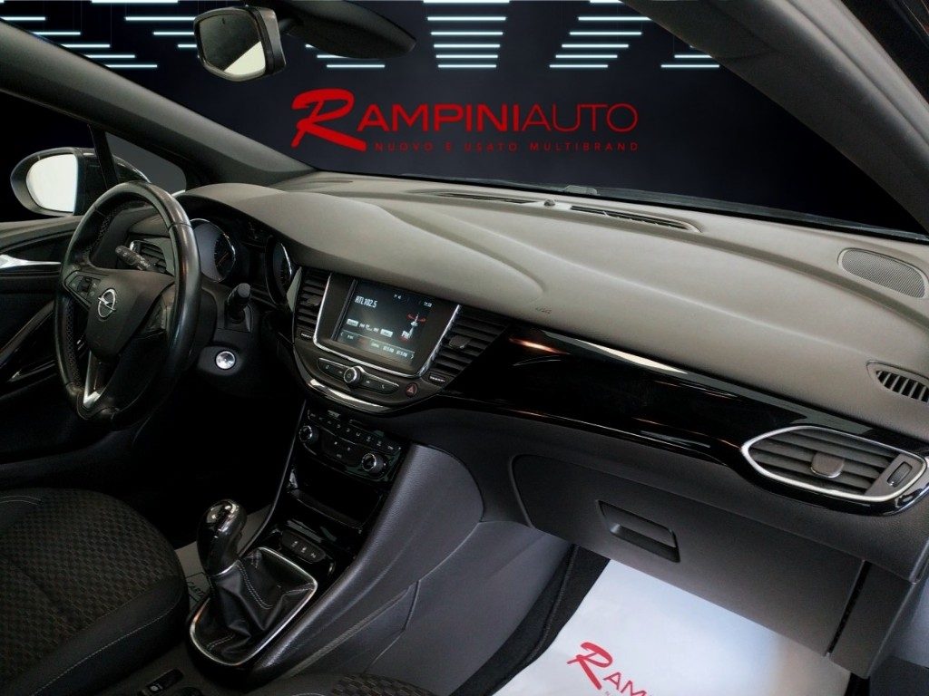 OPEL Astra 1.4 Turbo 110CV EcoMETANO Sports Tourer - 19