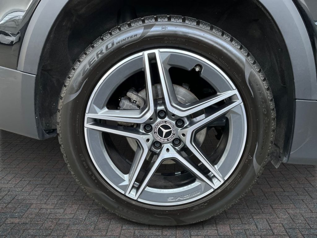 MERCEDES-BENZ GLB 200 d 4matic Premium - 7