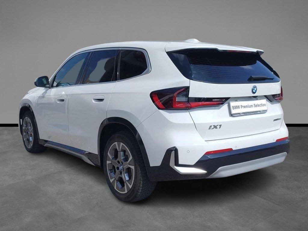 BMW iX1 eDrive 20 xLine - 4