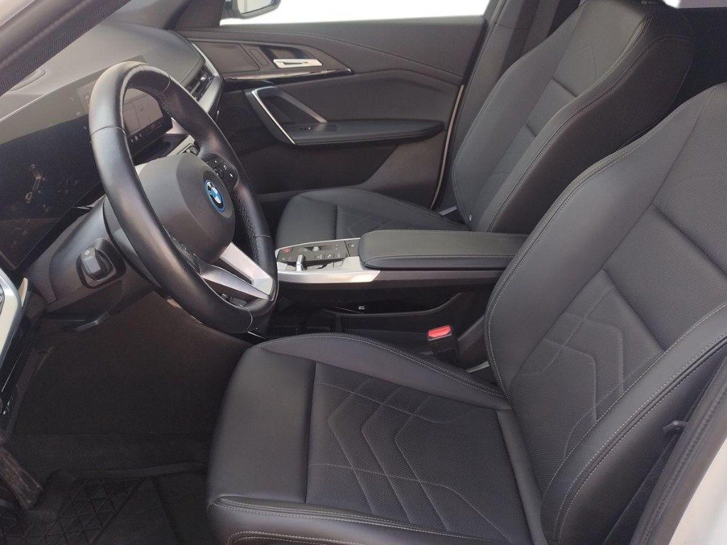 BMW iX1 eDrive 20 xLine - 9