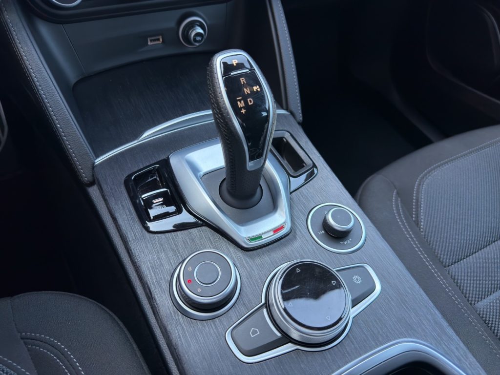 ALFA ROMEO Stelvio 190CV AT8 Q4 - 13