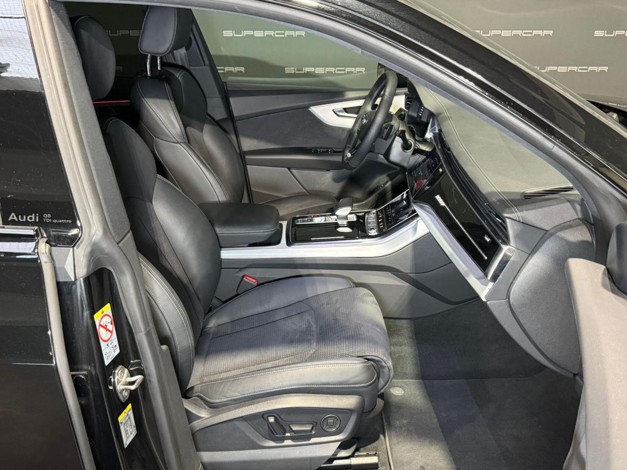 AUDI Q8 SUV 50 TDI 286 CV quattro S line BLAC PACK - 12