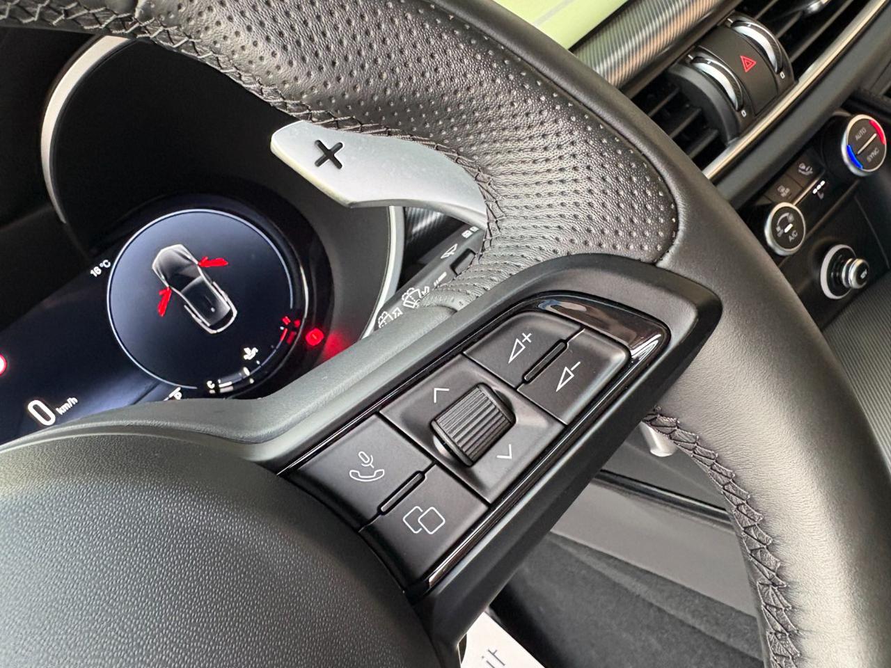 ALFA ROMEO Stelvio 2.0 Turbo 280 CV AT8 Q4 Veloce TETTO - 32