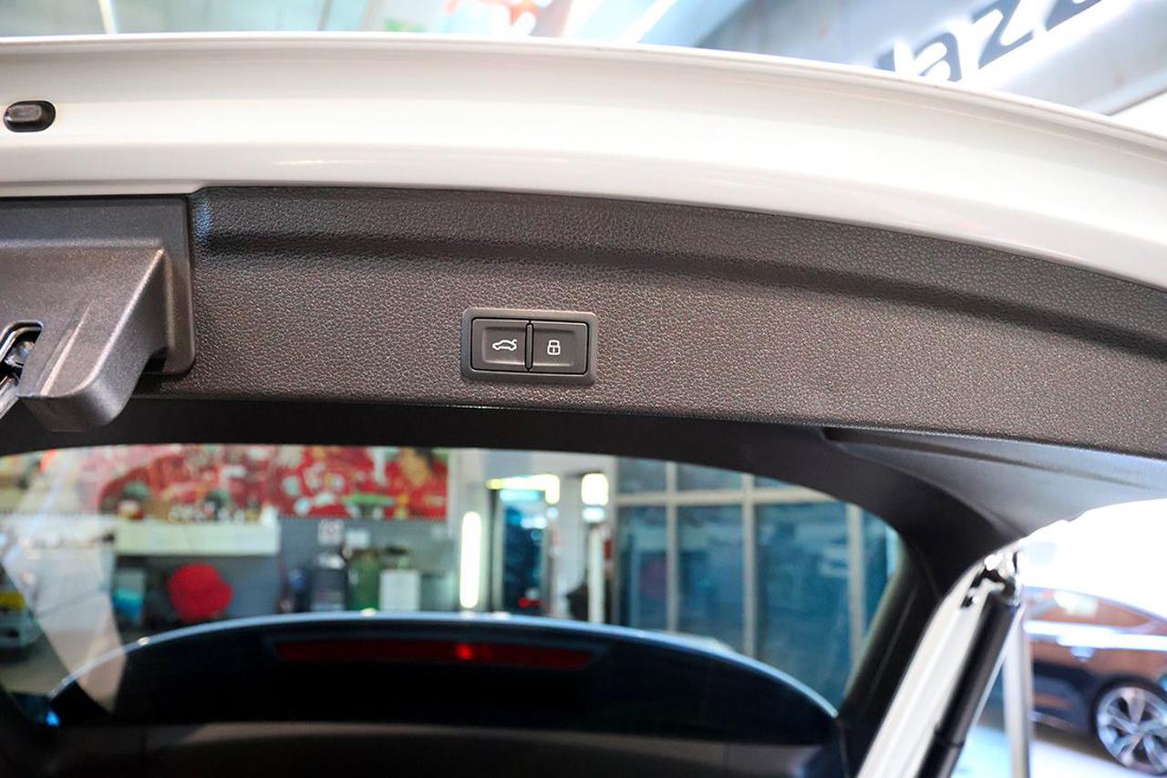 AUDI RS Q3 Sportback Quattro S-Tronic - 13