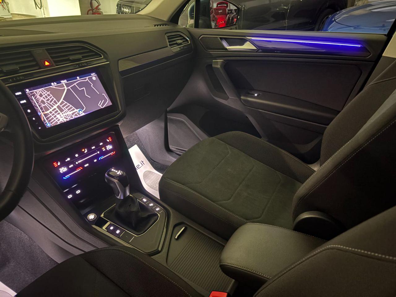 VOLKSWAGEN Tiguan 2.0 TDI 150 CV SCR DSG Elegance VIRTUAL - 22