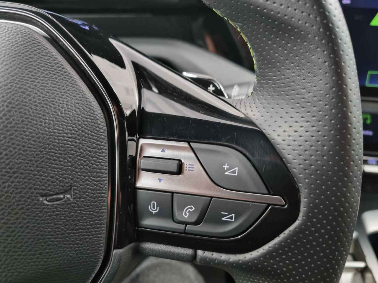 PEUGEOT 308 PureTech Turbo 130 S&S EAT8 GT - 16