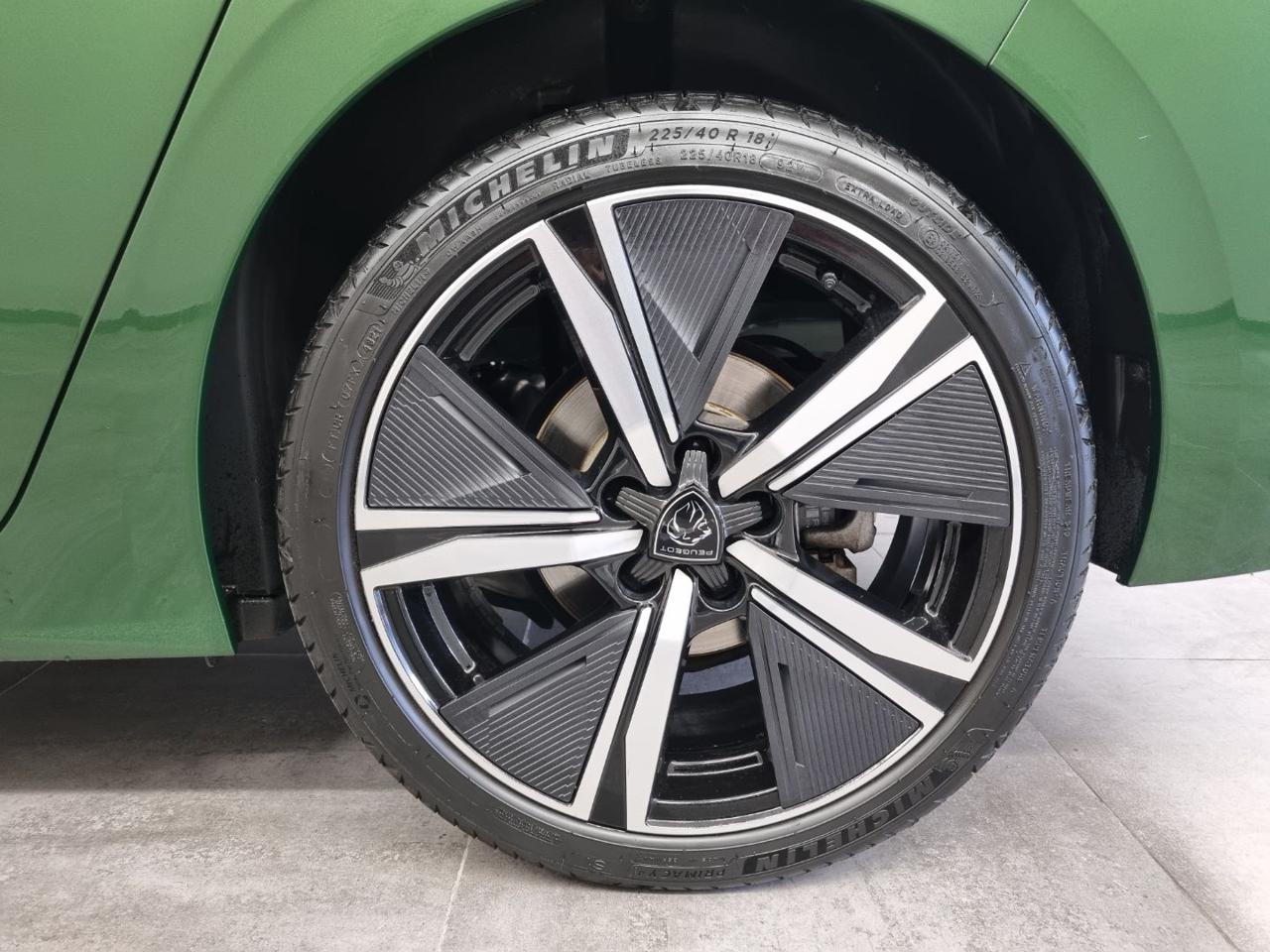 PEUGEOT 308 PureTech Turbo 130 S&S EAT8 GT - 15