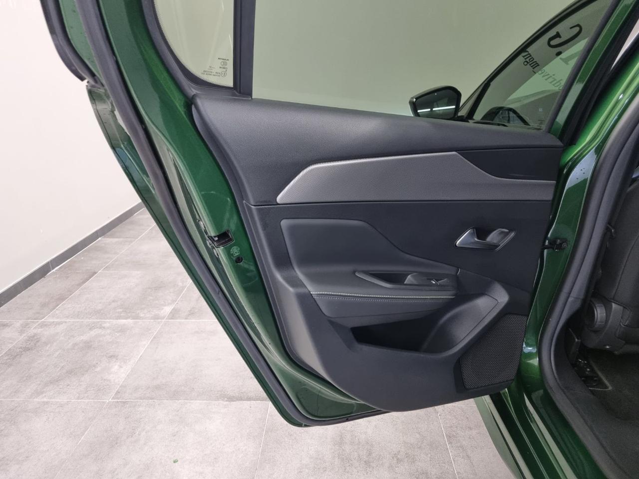 PEUGEOT 308 PureTech Turbo 130 S&S EAT8 GT - 19