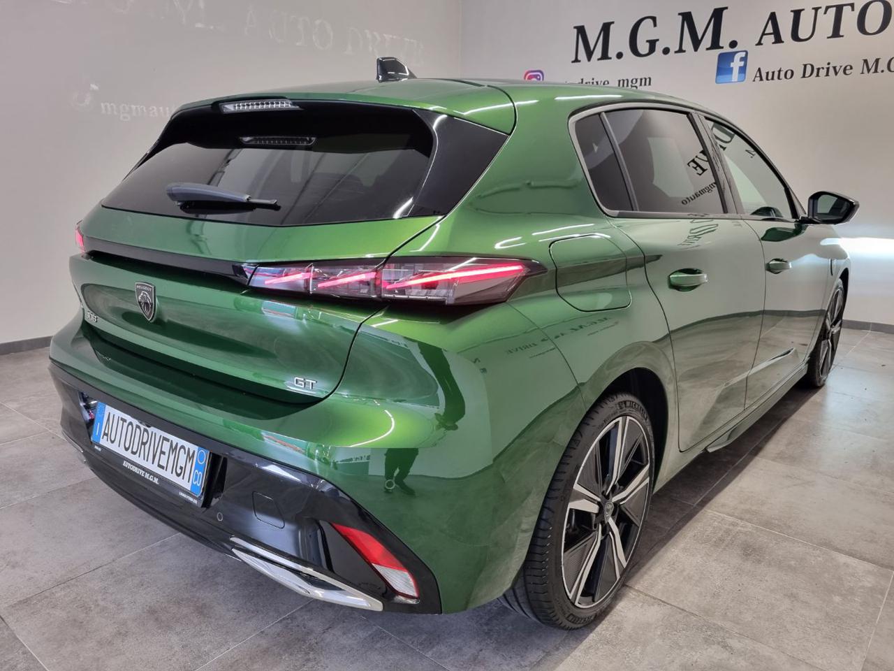 PEUGEOT 308 PureTech Turbo 130 S&S EAT8 GT - 26