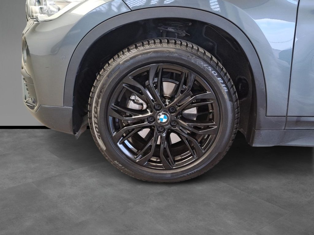 BMW X1 xDrive18d Business Advantage Aut. - 5