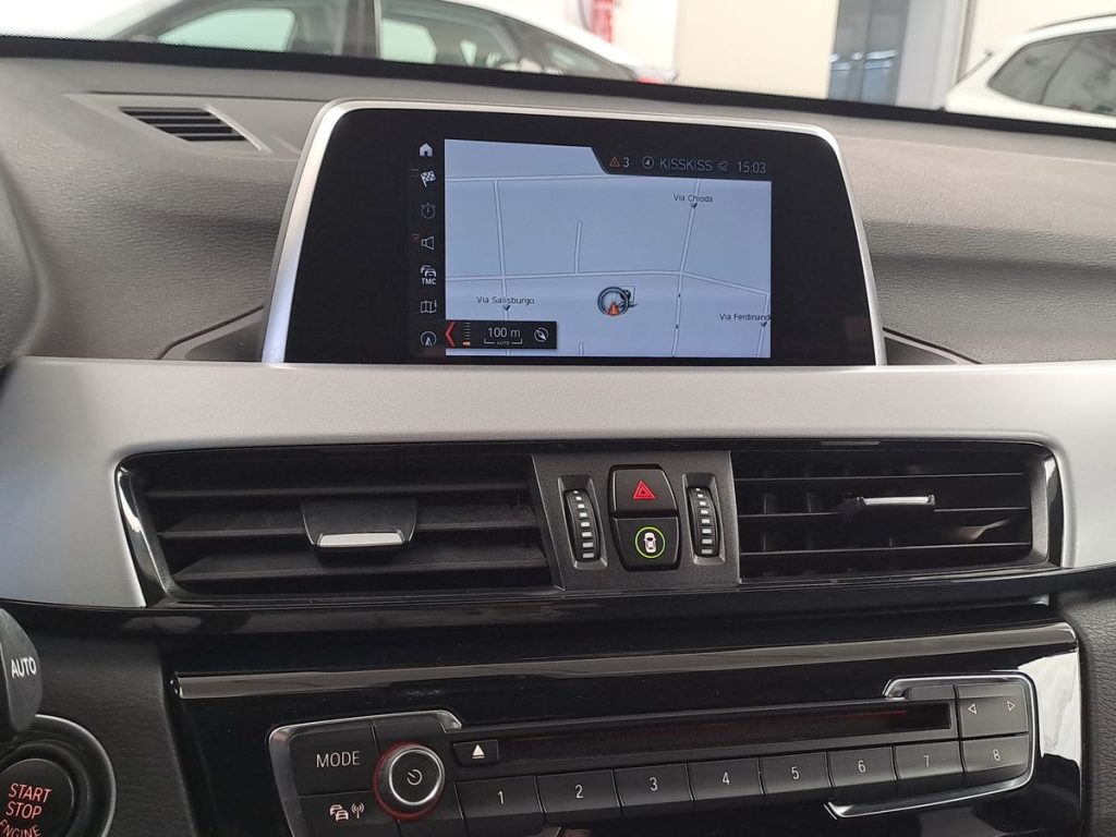 BMW X1 xDrive18d Business Advantage Aut. - 12