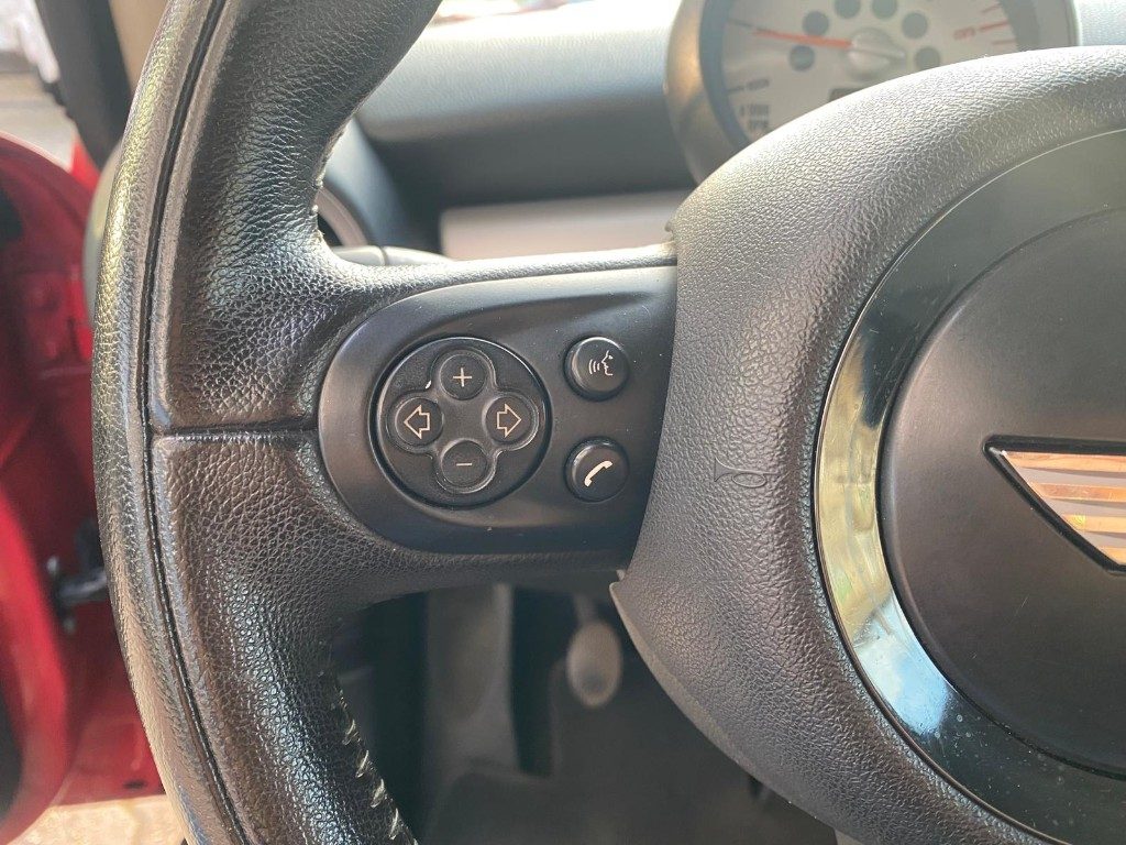 MINI Cooper D 1.6 16V - 8