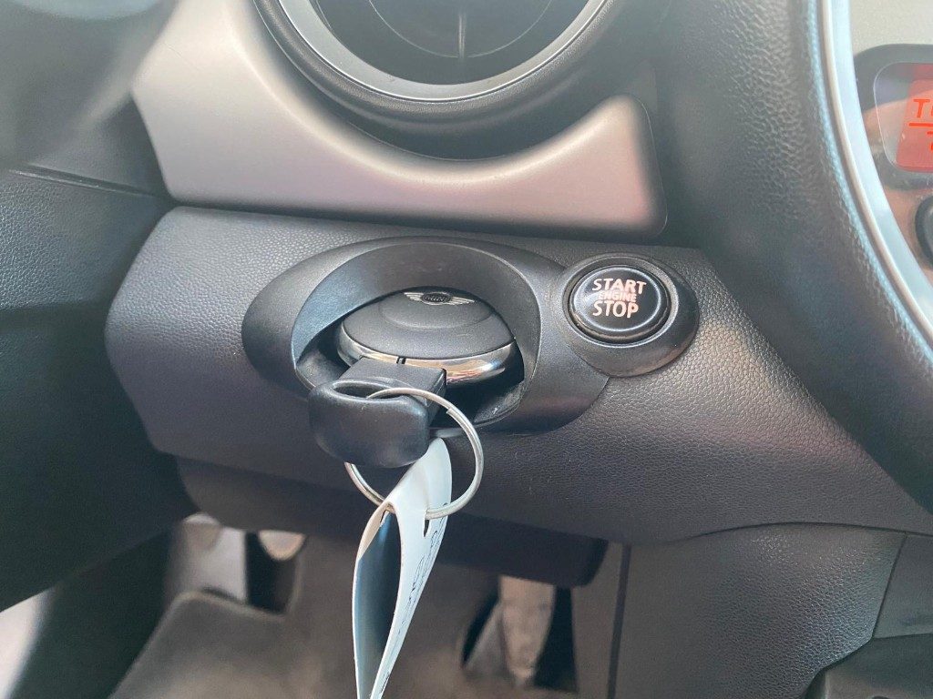 MINI Cooper D 1.6 16V - 14