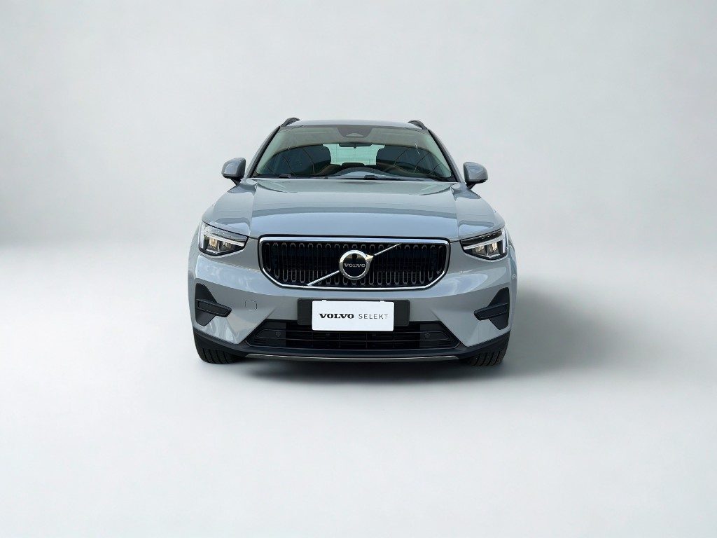 VOLVO XC40 B3 automatico Essential - Grid Foto 8