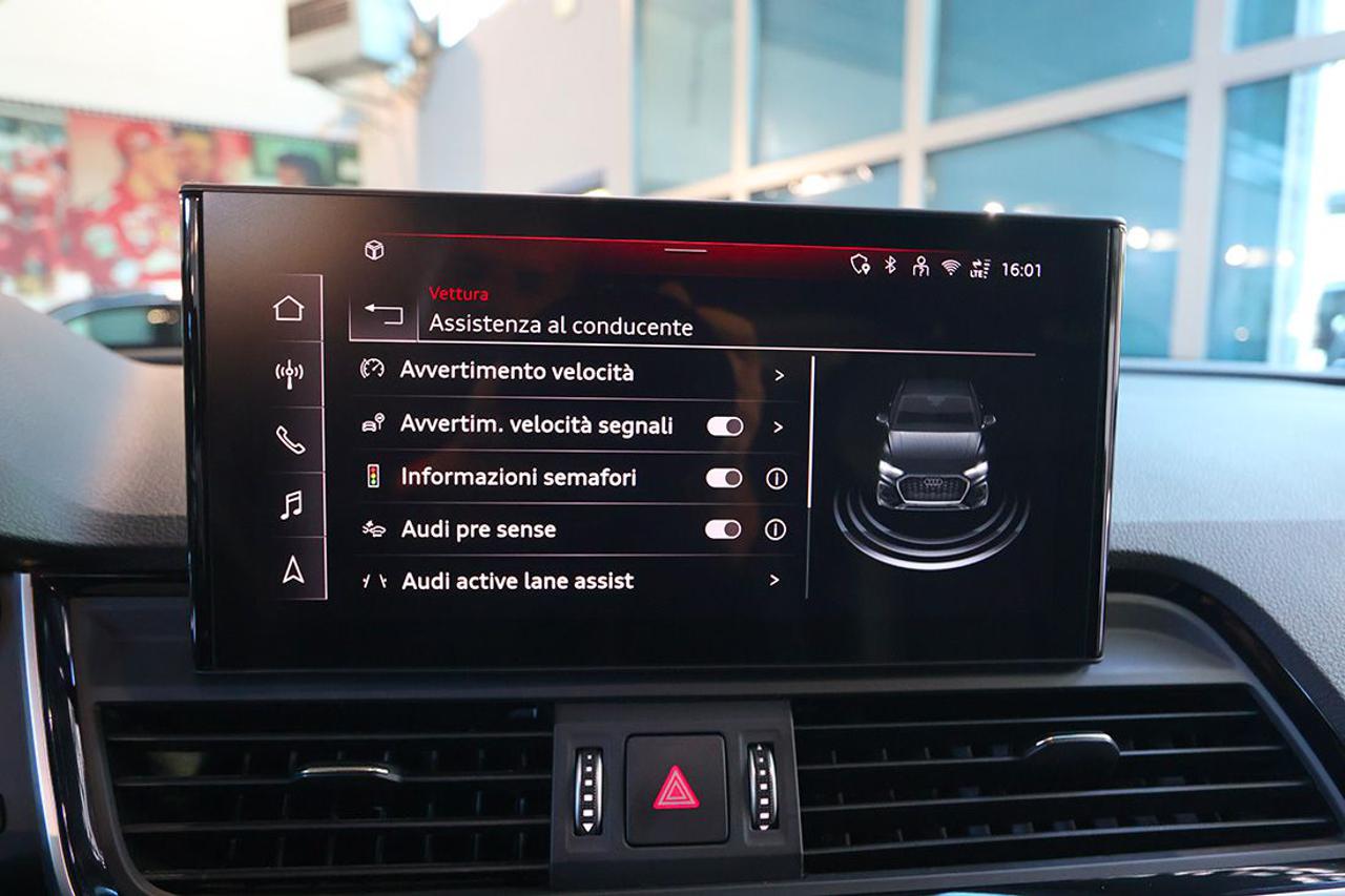 AUDI Q5 40 TDI Sportback Quattro S-Tronic Identity Black - 33