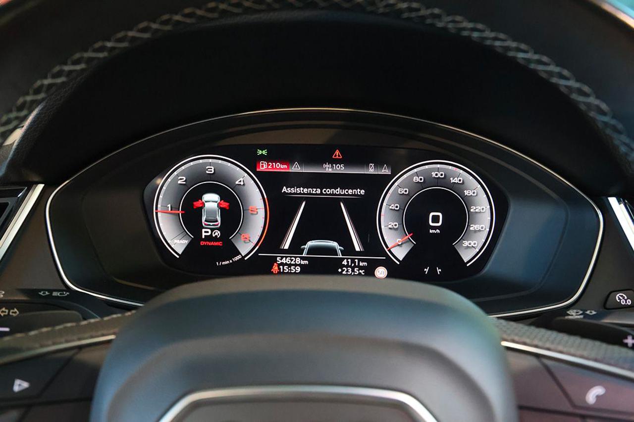 AUDI Q5 40 TDI Sportback Quattro S-Tronic Identity Black - 37
