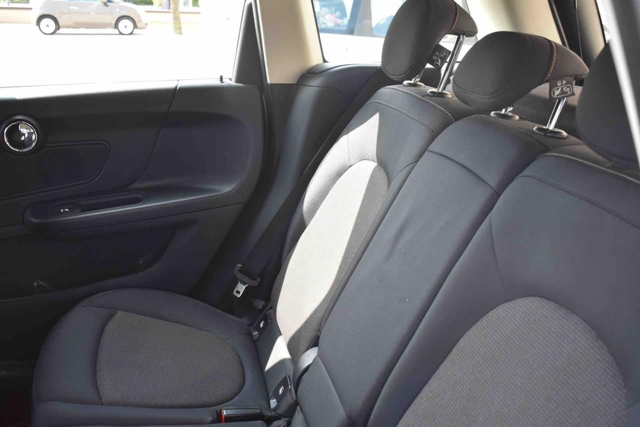 MINI Countryman 1.5 One D Hype Countryman - 12