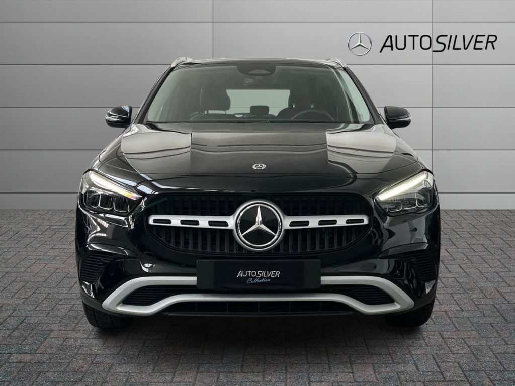 MERCEDES-BENZ GLA 180 d Automatic Advanced auto - 3